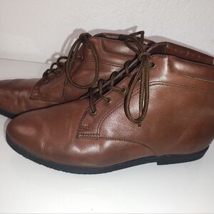 Danexx Austin Vtg 90's Style Leather Lace-up Flat Ankle Boots Women's Size 6m